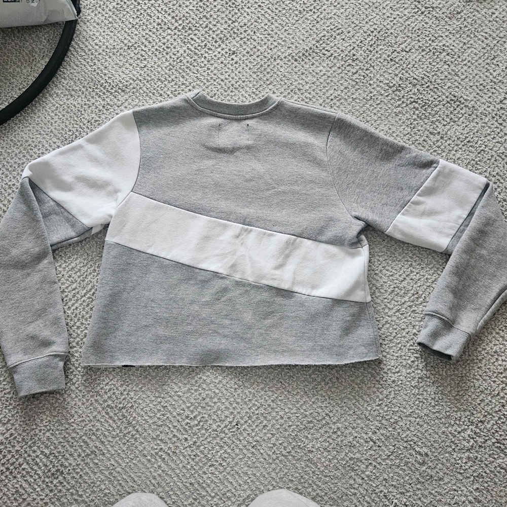 PEACE COLLECTIVE Toronto Colour Block Varsity Crop Sweater Small - Picture 3 of 4